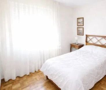 Piso en alquiler en Calle de Cuartel de la Montaña - Photo 4