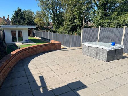 1 bedroom property to rent - Photo 5