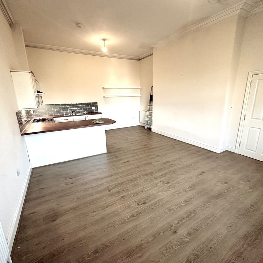 1 Bed Flat, Princes Park, L8 - Photo 1