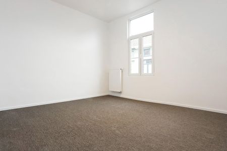 Ruime woning met terras en 3 slaapkamers BEZOEKMOMENT VOL / VISITING MOMENT FULL - Foto 5