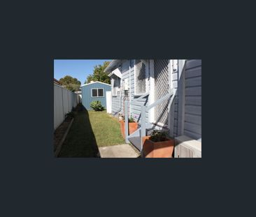 Low-Maintenance Living in a Convenient Location - Photo 4