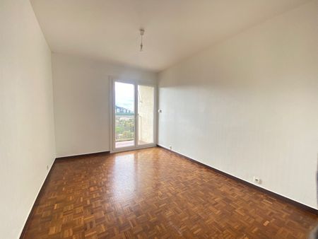 Location Appartement 3 pièces 57m² - Photo 2