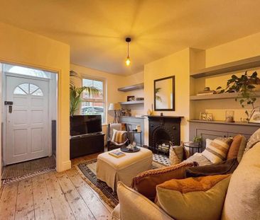 2 bedroom terraced house to rent - Photo 2