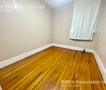 BEAUTIFULLY RENOVATED 1 BEDROOM/1 BATH UNIT + HYDRO - Photo 1