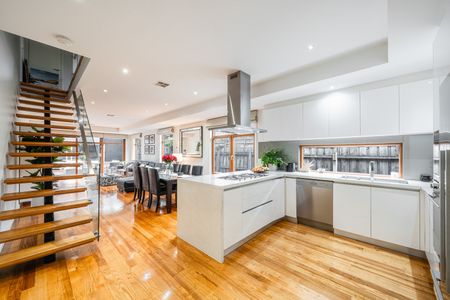 9A Charles Street, Ascot Vale VIC 3032 - Photo 5