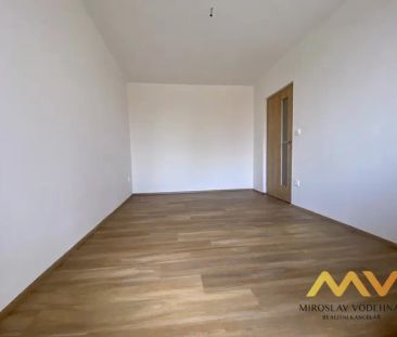 Pronájem rekonstruovaného bytu 3+1, 72 m - Photo 3