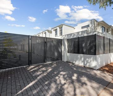 Modern Comfort and Effortless Living - Photo 4