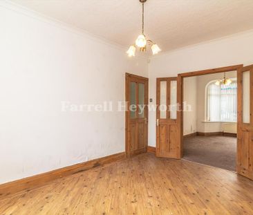 3 bedroom semi-detached house to rent - Photo 5