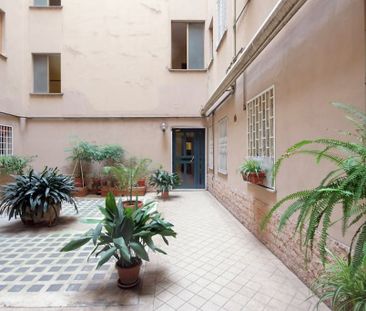 Via Licio Quinzio Cincinnato, Rome, Lazio 00175 - Photo 4