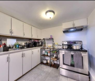 4893A Rue Beausoleil, app.0, H7C 1K3, H7C 1K3, Laval - Photo 1