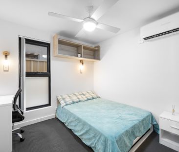 7-bedroom shared house / townhouse, Woodmere Avenue - Photo 5