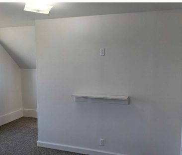 For Lease - 75 charles Street Unit# 1, Oshawa, Ontario - Photo 3