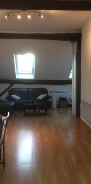 Location Appartement 1 pièce 28m² - Photo 1