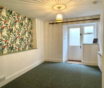 1 bedroom ground floor maisonette to rent - Photo 3