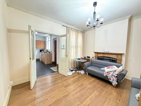 3 bedroom terraced house to rent - Photo 5