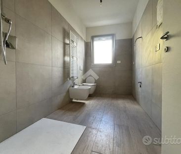 2 LOCALI A CARUGATE - Photo 2
