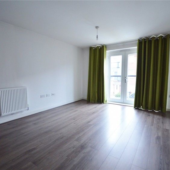 Chadwick Road, Slough, Berkshire,SL3 - Photo 1