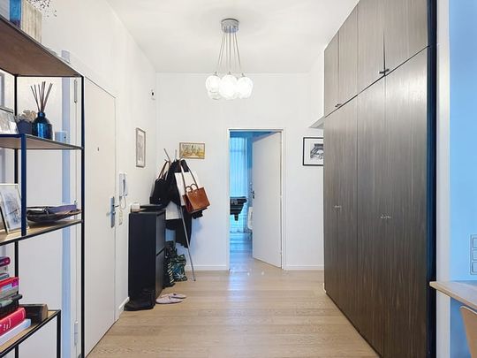 Appartement te huur - Photo 1