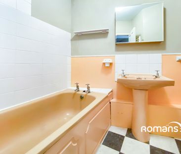 2 bedroom apartment to rent - Photo 3