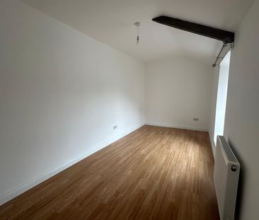 Bridgend Road, Pontyclun, Llanharan - Photo 2