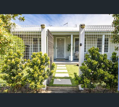 11 Monkley Avenue, Salamander Bay, NSW 2317 - Photo 3