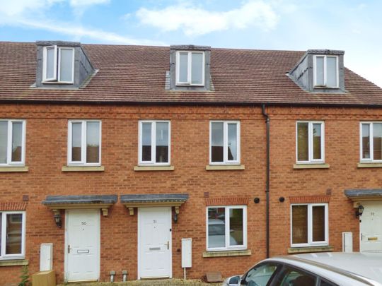 Huxley Court, Stratford-upon-Avon - Photo 1
