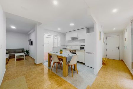 Carrer de Sant Joan de Déu, Valencia, Valencian Community 46011 - Photo 3