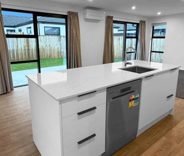 ROLLESTON - BRAND NEW THREE BEDROOM HOME IN ARBOR GREEN - Photo 4