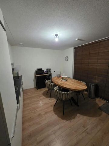 Maison d'angle meublée, Antje Breijerstraat, Hoofddorp - À louer - Foto 4