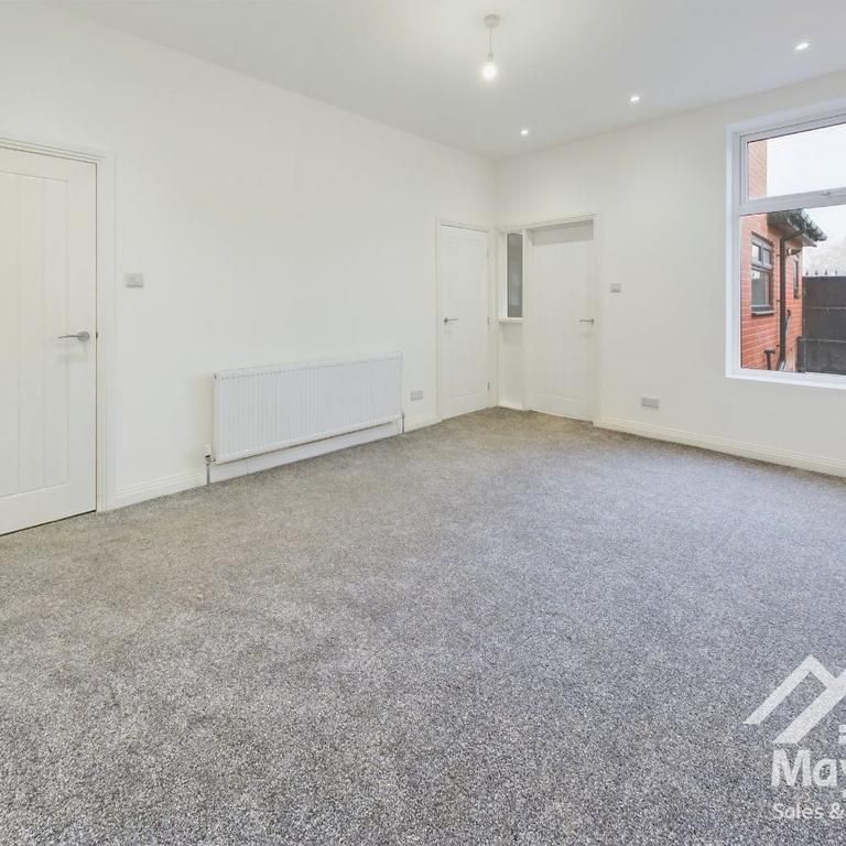 5 bedroom terraced house to rent - Photo 1