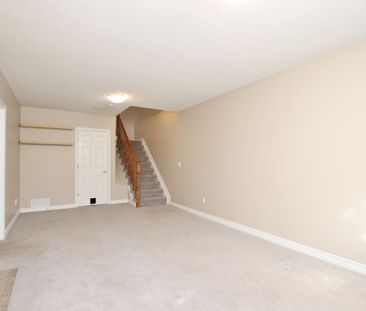 For Lease - 346 Glenbrae Avenue, Kanata, Ontario - Photo 3