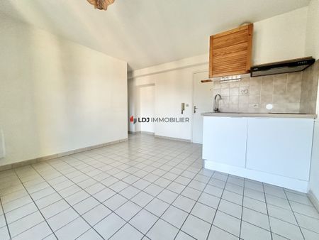 Location Appartement 2 pièces 32m² AMELIE LES BAINS PALALDA 66110 - Photo 2