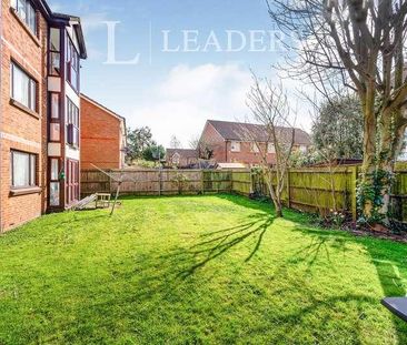 Farriers Road, Epsom, KT17 - Photo 3