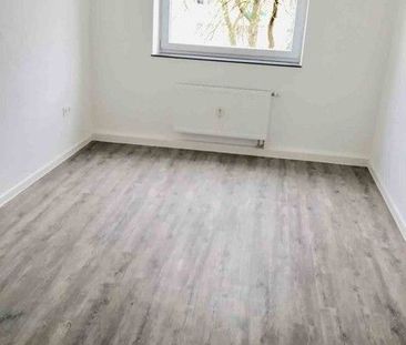 Wo das Leben so spielt - Schicke 3-Zimmer-Wohnung mit Balkon - Photo 1