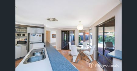 Spacious Family Oasis with Pool & Alfresco - Perfect for Summer Living! - Photo 4