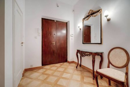 Reprezentacyjny apartament w zabytkowej kamienicy 148.79 m² - Zdjęcie 5