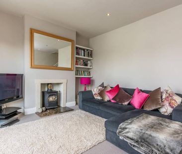 4 bedroom maisonette to rent - Photo 4