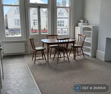 1 bedroom flat to rent - Photo 2