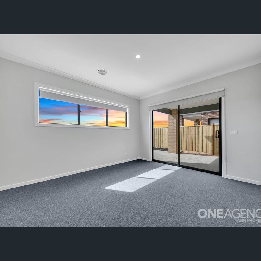 14 Celosia Way, Tarneit, Vic 3029 - Photo 1