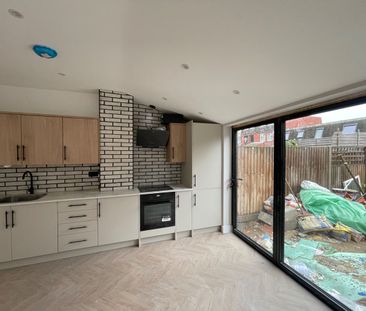 3 Bed Semi-Detached House, Carlingford Road, N15 - Photo 5
