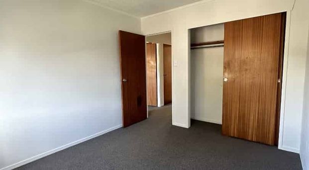 Tidy 2 bedroom Unit - Photo 1