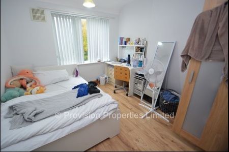3 Bedroom Houses Near University - Photo 4