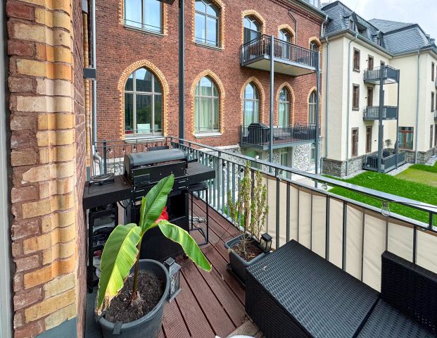 Elegantes Wohnen im Kloster - Gehobene 3 Zimmerwohnung mit zwei Balkonen und Blick in die Ferne! - Photo 1
