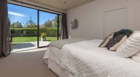 10 Jackby Court, Jacks Point, Queenstown - Photo 4