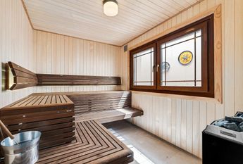 5 bedroom luxury Villa for rent in Marbella, Spain