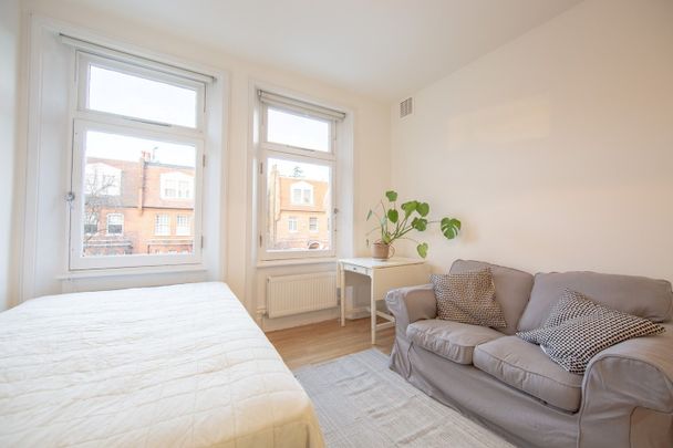 Studio Flat, Aberdare Gardens, NW6 - Photo 1