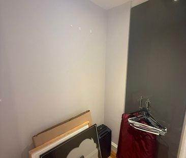 Room in a Shared Flat, Quastel House, SE1 - Photo 1