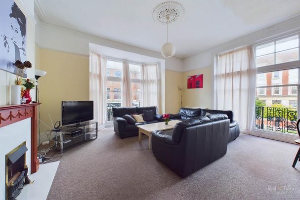 1 bedroom in a house share to rent - Photo 1