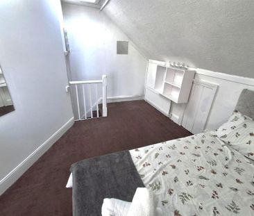 7 bedroom house share to rent - Photo 3