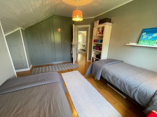 Östra byvägen, Gräddö - Foto 1